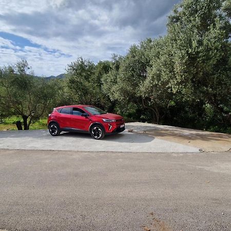 Six Bedroom Holiday Home Matea Ploce  Bagian luar foto