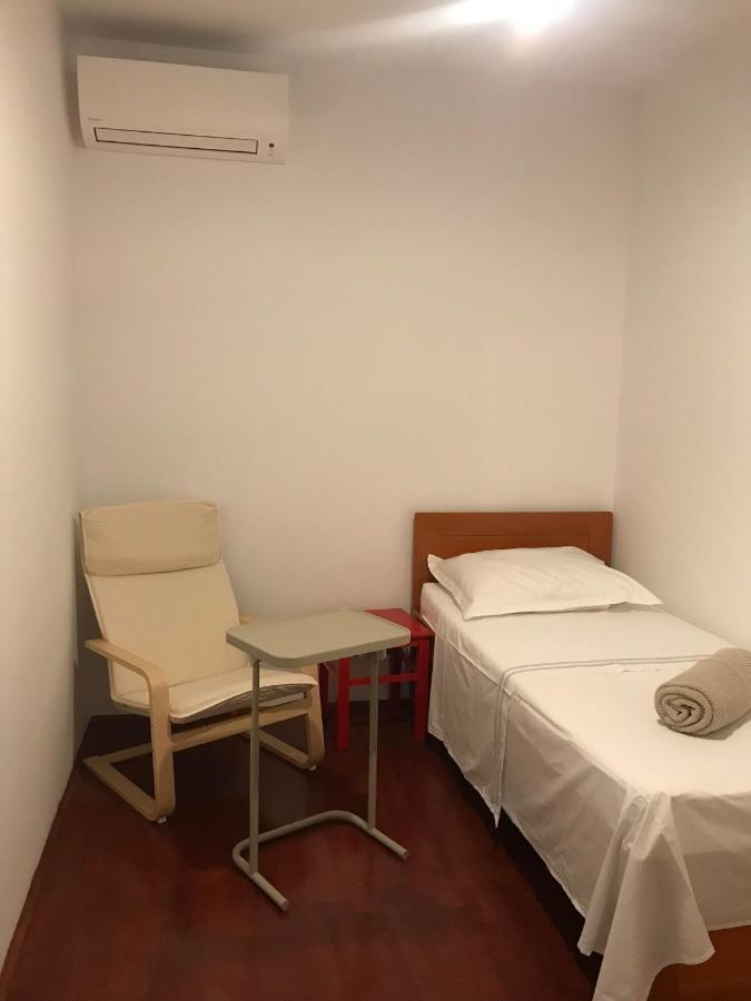 Six Bedroom Holiday Home Matea Ploce  Bagian luar foto