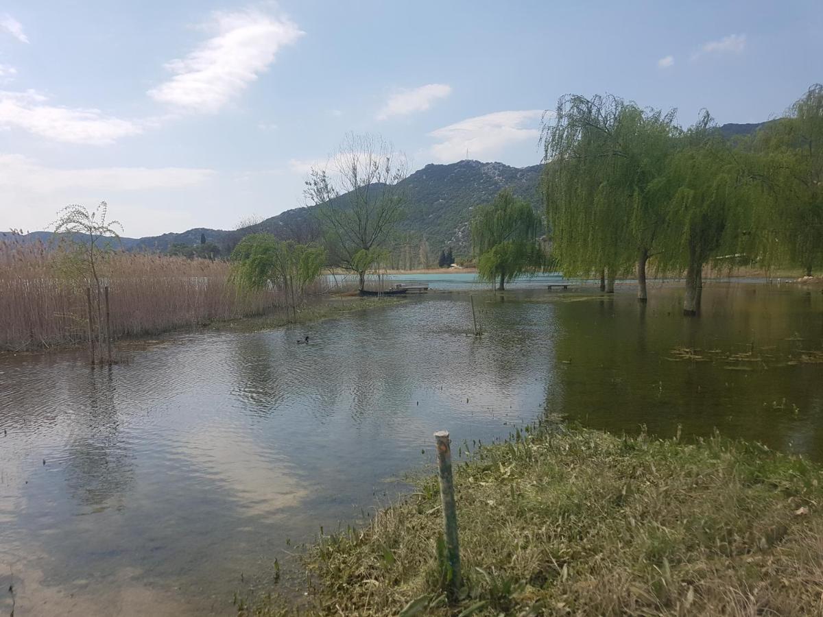 Six Bedroom Holiday Home Matea Ploce  Bagian luar foto