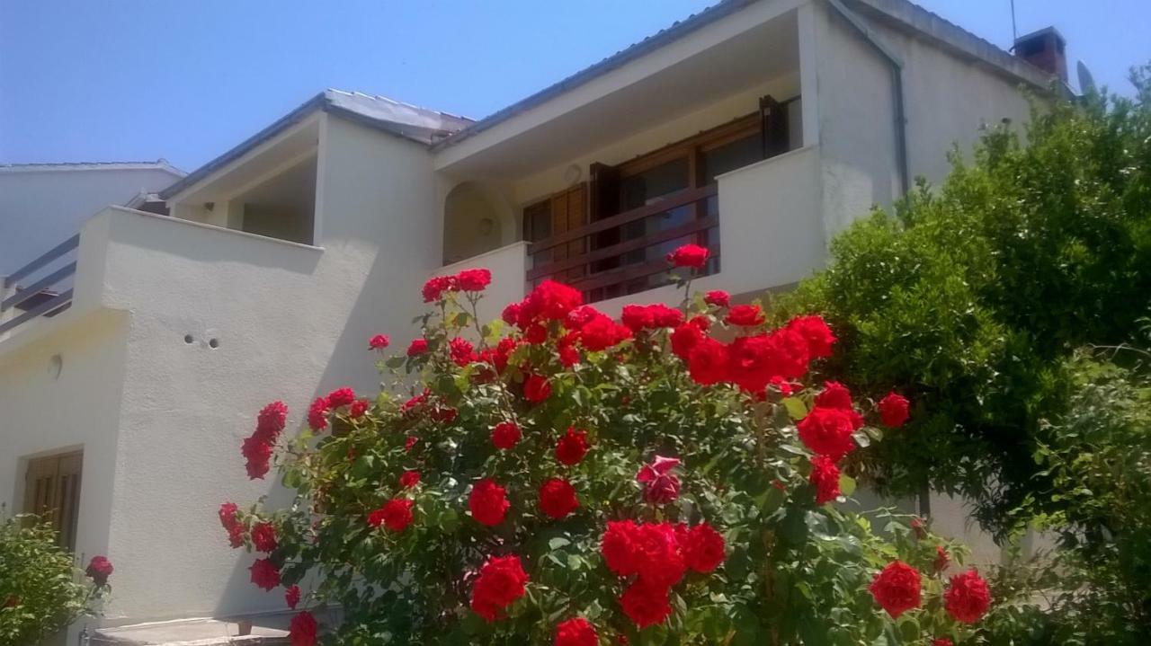 Six Bedroom Holiday Home Matea Ploce  Bagian luar foto